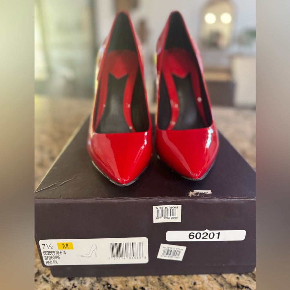 Brian Atwood DESIRE Pump red patent